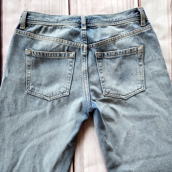 NWT We The Free People "Maggie" Mid Rise Straight Distressed Blue Jeans, Size 25 - Picture 8 of 13